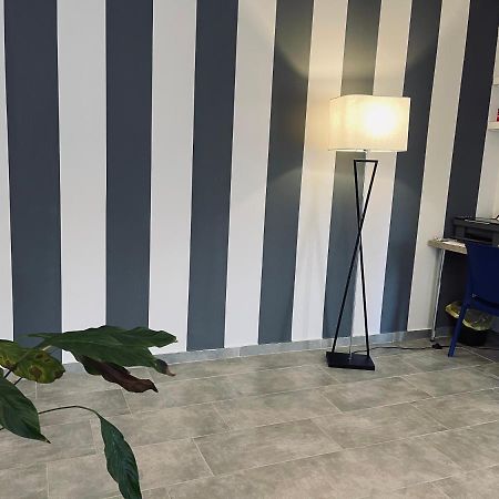 B&B Antichi Cortili Терміні-Імерезе Екстер'єр фото