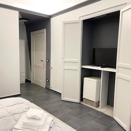 B&B Antichi Cortili Терміні-Імерезе Екстер'єр фото