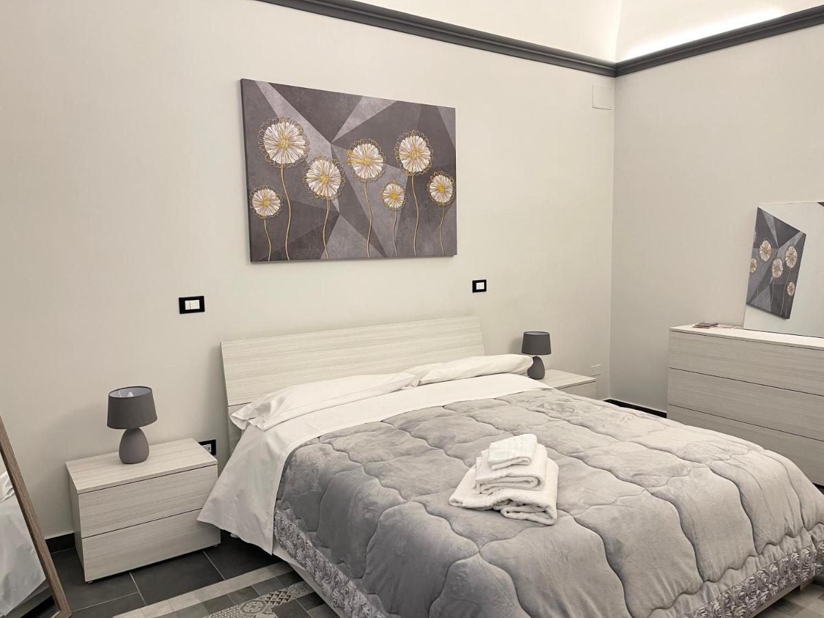 B&B Antichi Cortili Терміні-Імерезе Екстер'єр фото