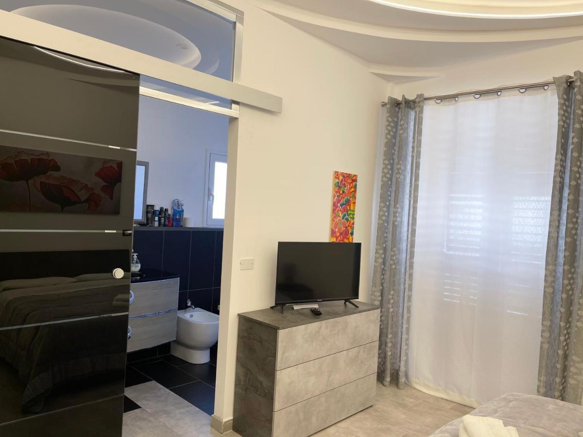 B&B Antichi Cortili Терміні-Імерезе Екстер'єр фото